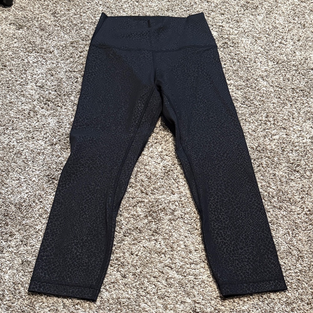 lululemon cropped align print leggings
